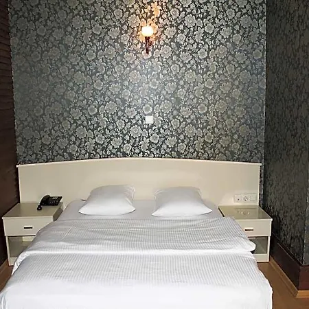 Hotel Bordo 2*